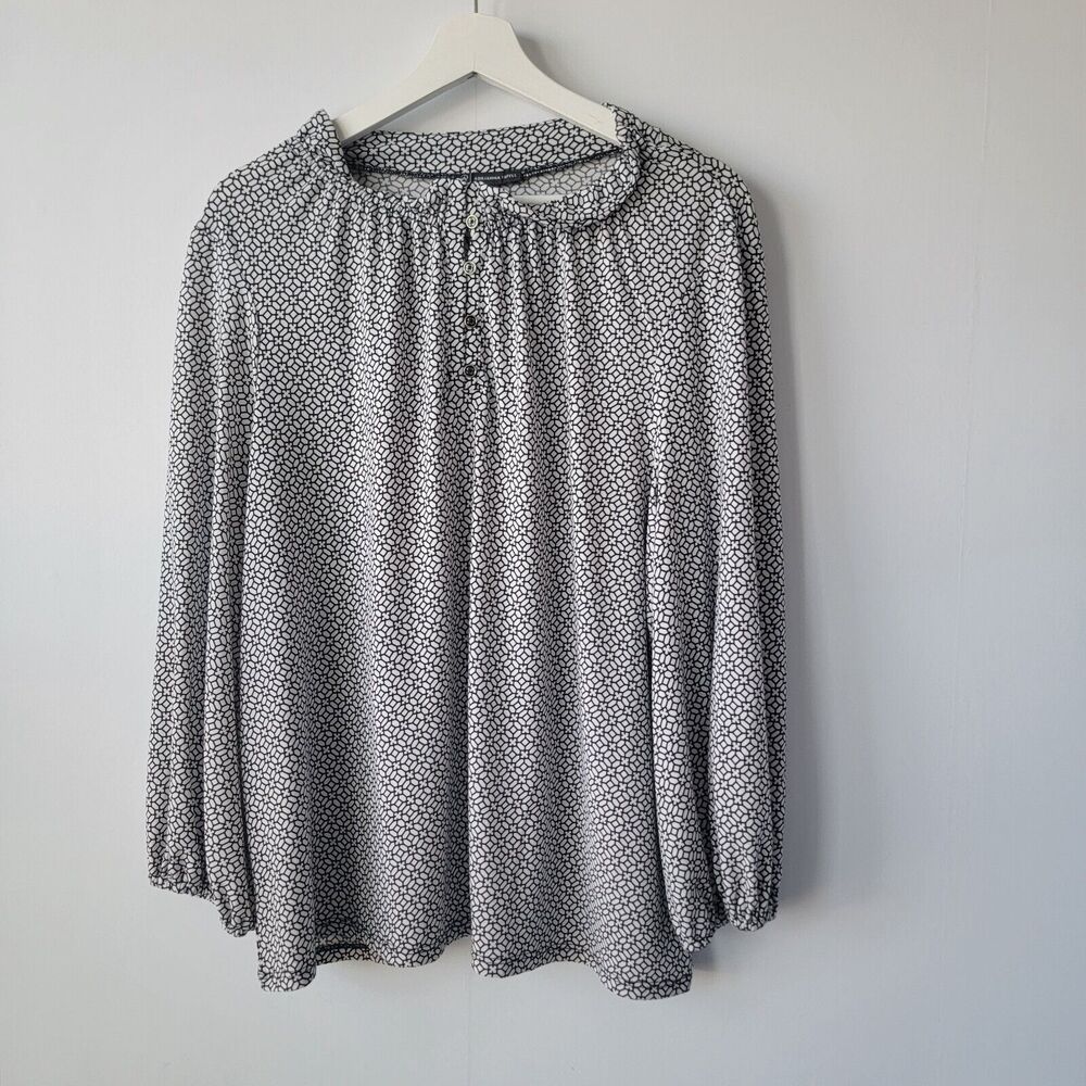 Adrianna Papell Womens top size XL Geometric Print Ruffle Mock Neck